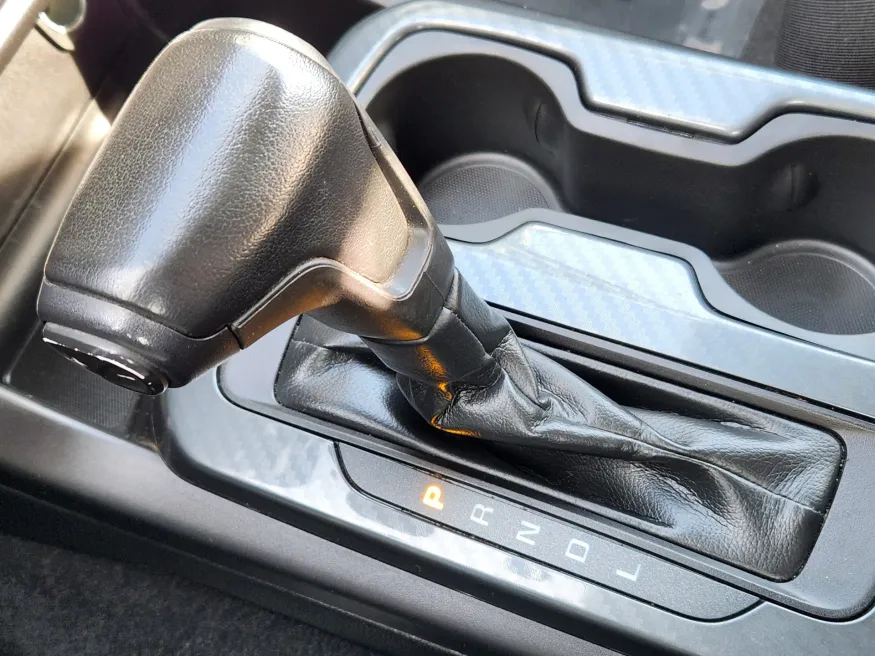 2020 GMC Canyon 4WD All Terrain w/Cloth | Photo 16 of 23