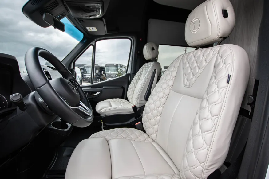 2025 Tiffin GT1 19 AG | Photo 13 of 21