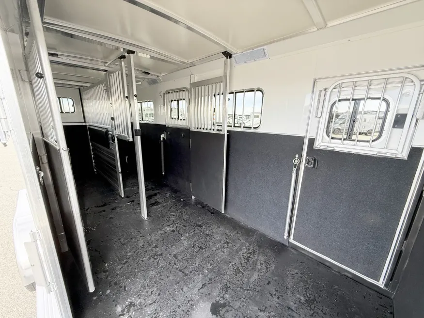 2026 Cimarron Norstar Warmblood 2 + 1 | Photo 10 of 21