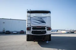 2024 Newmar Kountry Star 3709 | Thumbnail Photo 6 of 25