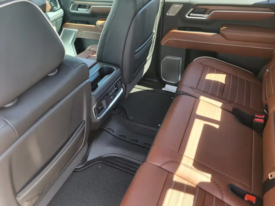 2026 GMC Sierra 2500HD Denali Ultimate | Photo 22 of 25