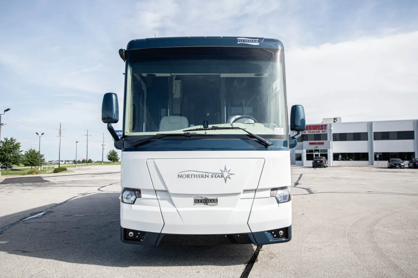 2026 Newmar Northern Star 3709 | Photo 5 of 27