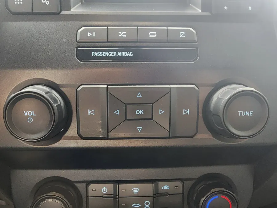 2022 Ford Super Duty F-250 SRW | Photo 20 of 25