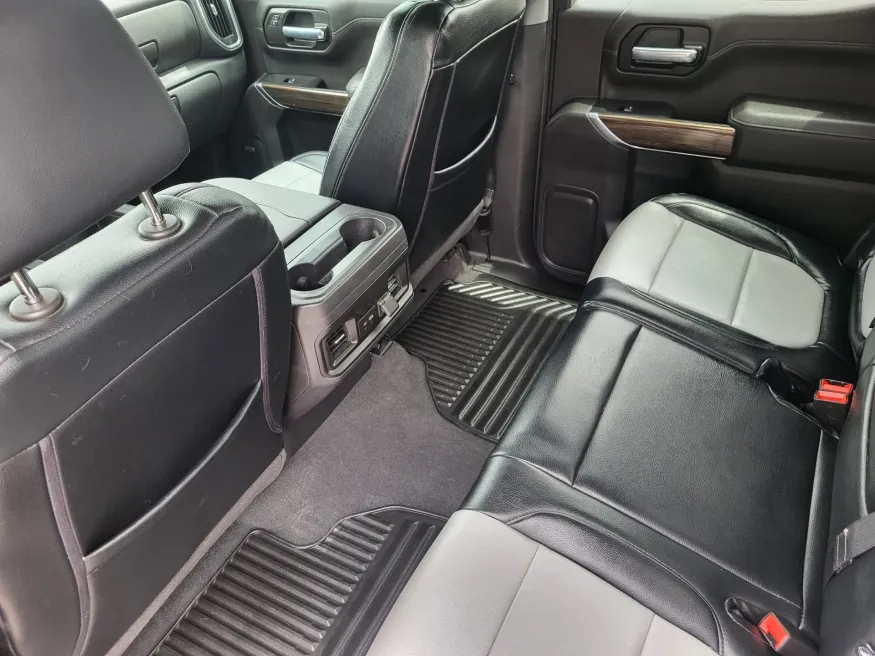 2021 Chevrolet Silverado 1500 RST | Photo 21 of 23