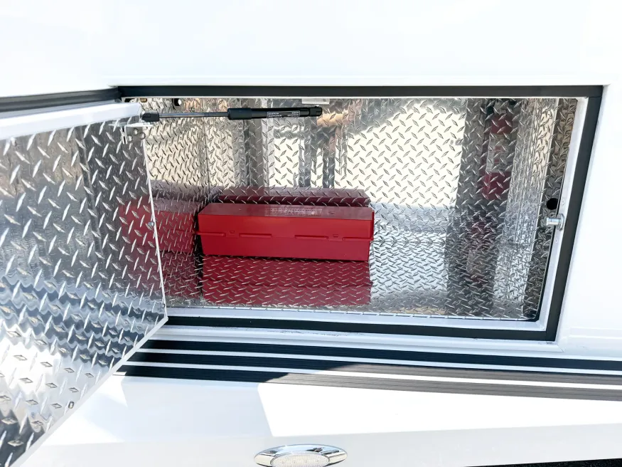 2026 Freightliner M2 112 SUMMIT HAULER | Photo 13 of 24