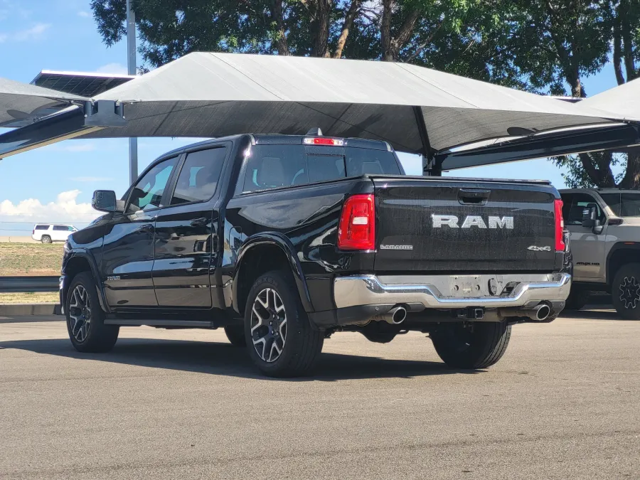 2025 RAM 1500 Laramie | Photo 4 of 24