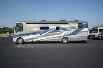 2026 Newmar Canyon Star 3947