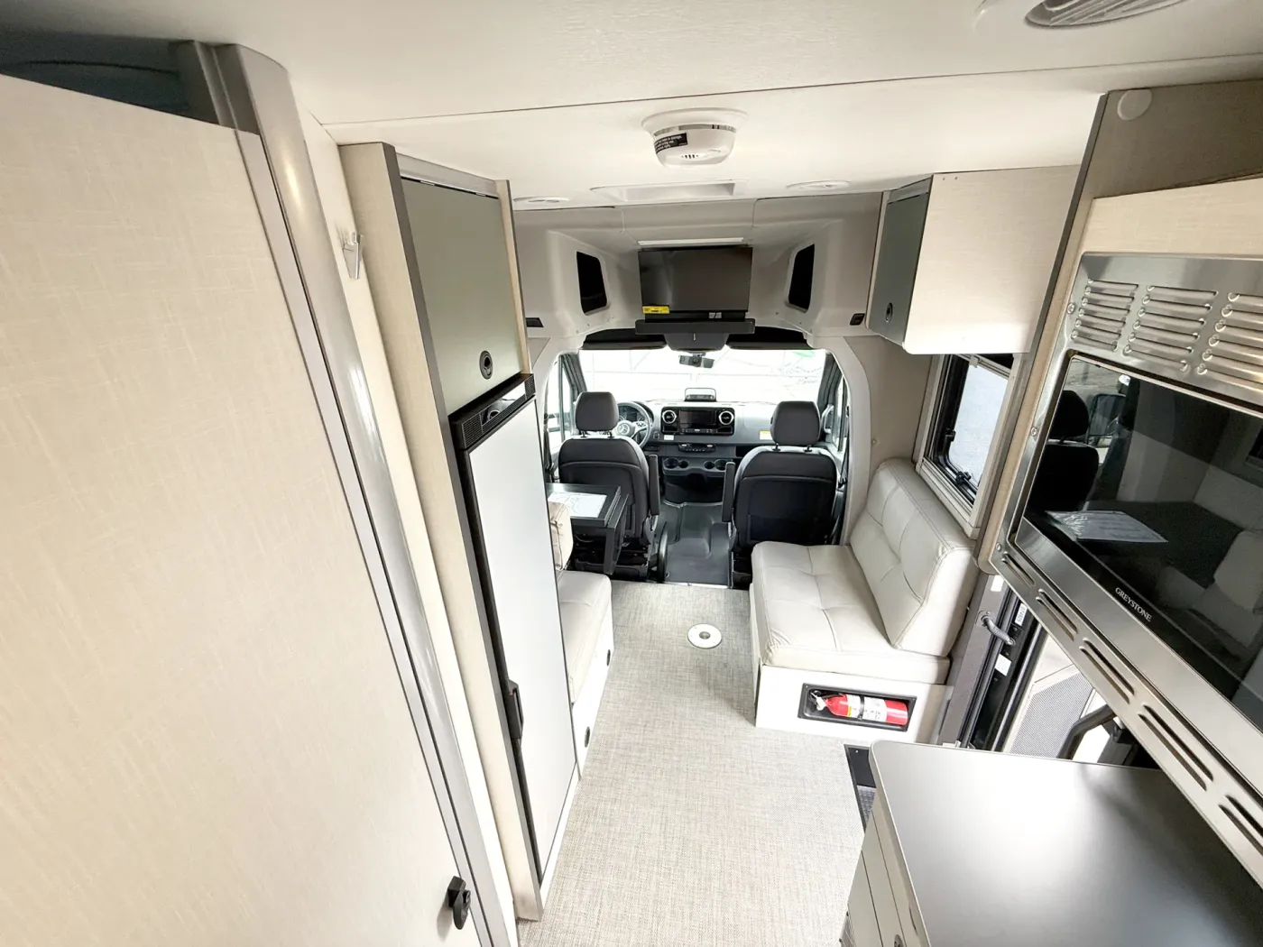 2027 Winnebago EKKO 23B | Photo 4 of 17