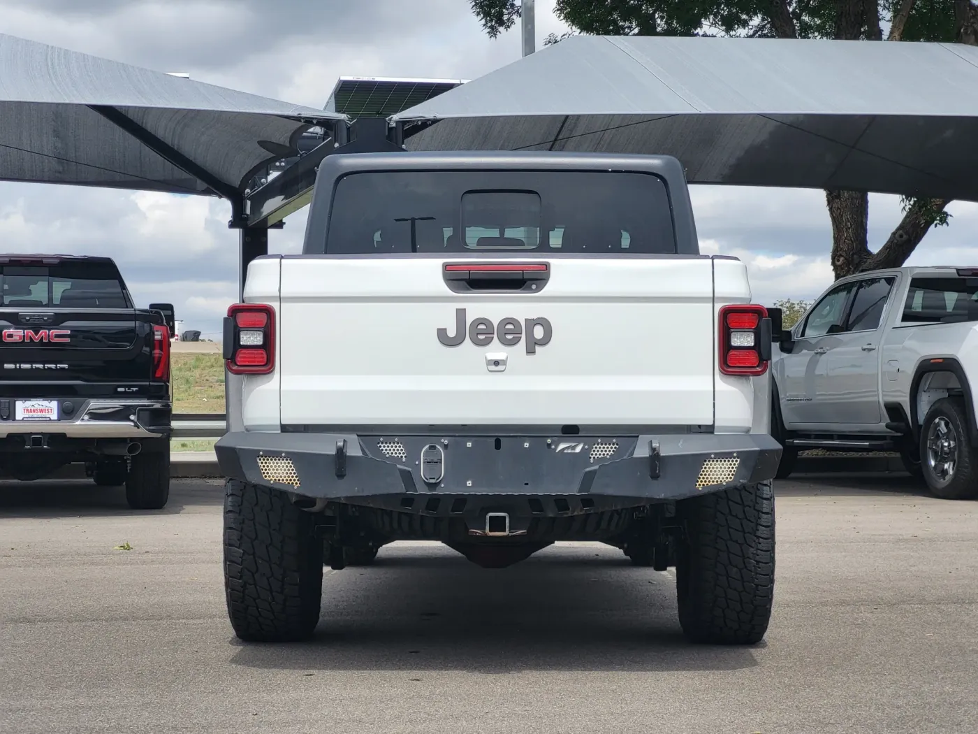 2020 Jeep Gladiator Rubicon | Photo 5 of 26
