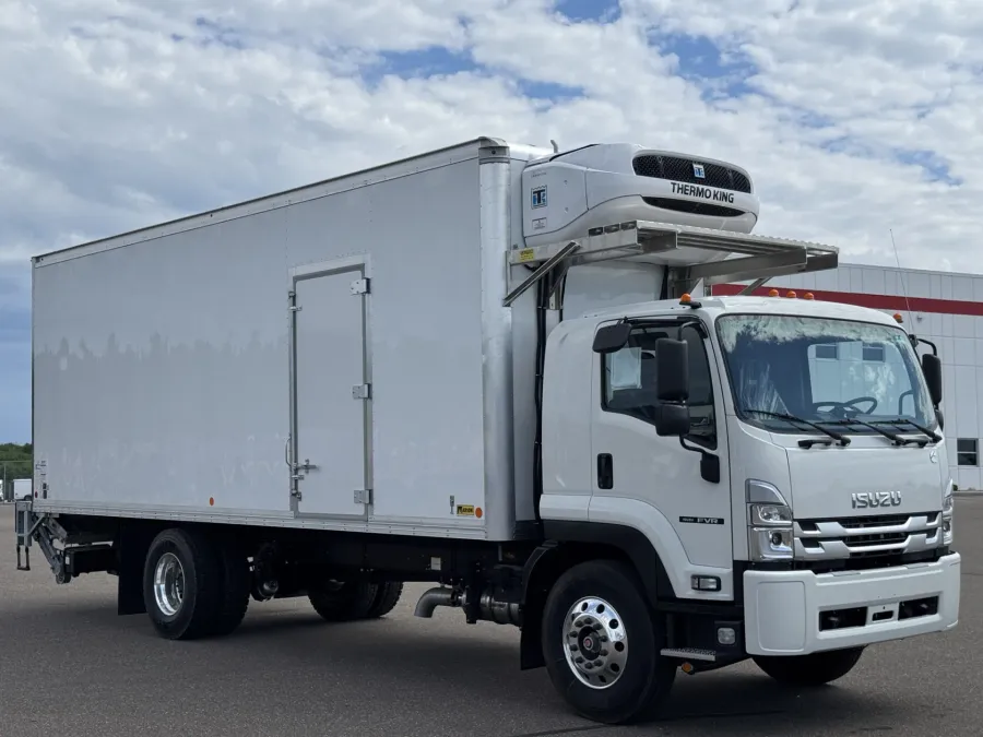 2026 Isuzu FVR | Photo 2 of 20