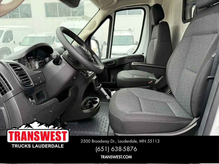2024 RAM ProMaster 2500 Base | Photo 4 of 21