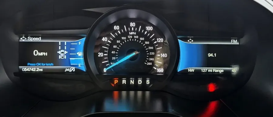 2023 Ford Edge | Photo 18 of 28