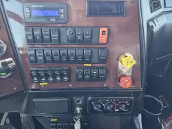2020 Western Star 4900FA | Thumbnail Photo 13 of 34