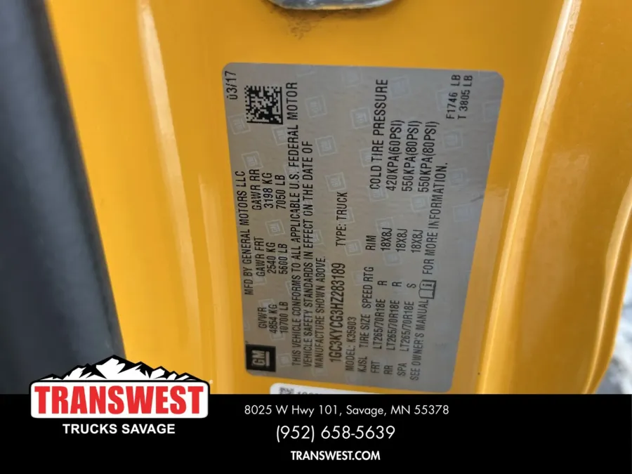 2017 Chevrolet Silverado | Photo 11 of 14