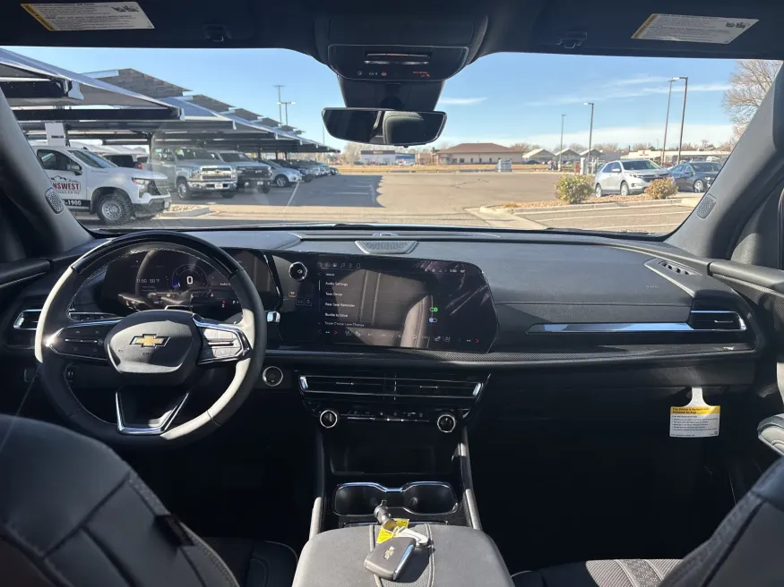 2026 Chevrolet Traverse AWD High Country | Photo 14 of 26