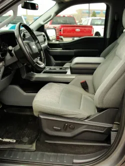 2022 Ford F-150 XLT | Thumbnail Photo 22 of 28