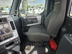 2022 Western Star 49X | Thumbnail Photo 10 of 18