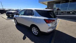2022 Chevrolet Equinox | Thumbnail Photo 5 of 21