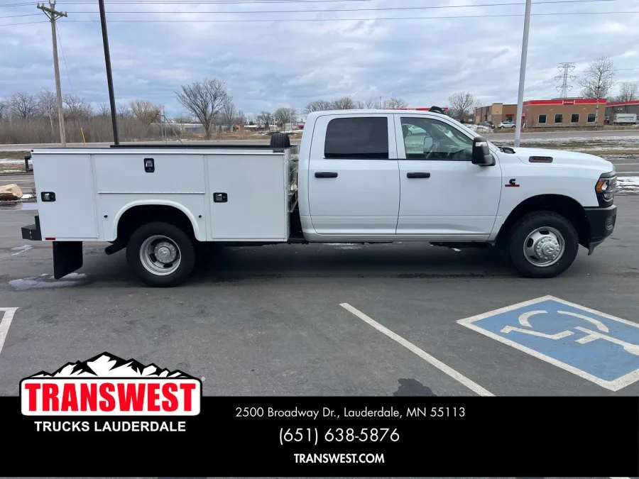 2024 RAM 3500 Tradesman | Photo 4 of 20