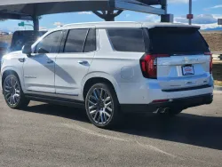 2025 GMC Yukon Denali Ultimate | Thumbnail Photo 3 of 24