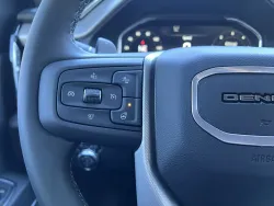 2026 GMC Sierra 1500 Denali | Thumbnail Photo 23 of 30