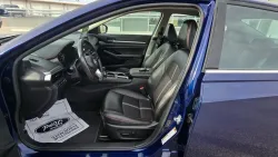 2024 Nissan Altima | Thumbnail Photo 12 of 26