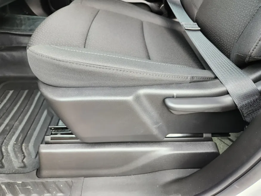 2026 GMC Sierra 1500 Pro | Photo 16 of 23