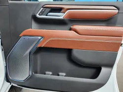 2025 GMC Sierra 2500HD Denali Ultimate | Thumbnail Photo 16 of 31