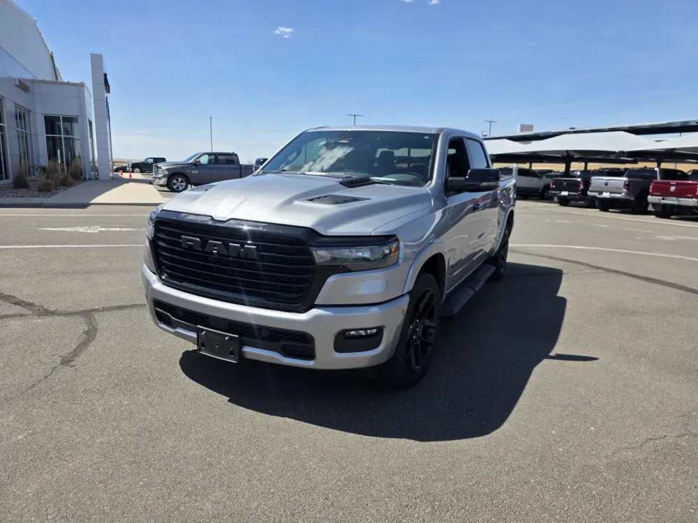 2025 RAM 1500 Laramie 4x4 Crew Cab 5'7's photo