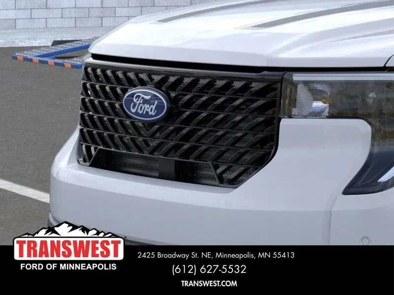 2026 Ford Maverick Lariat | Photo 17 of 24