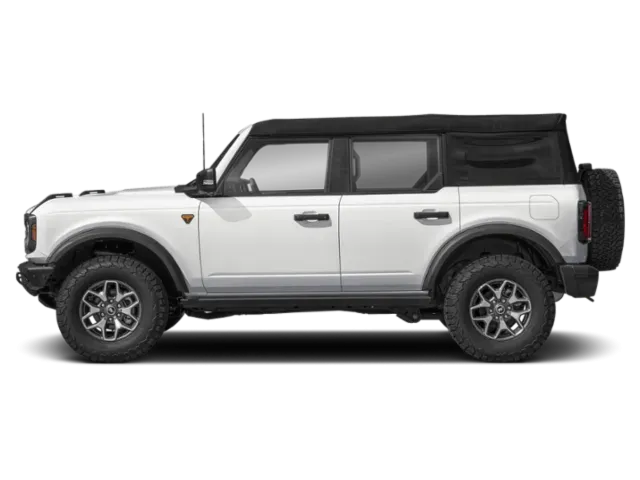 2026 Ford Bronco | Photo 2 of 13