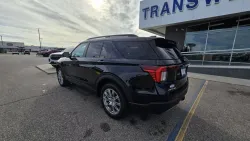 2026 Ford Explorer | Thumbnail Photo 6 of 32
