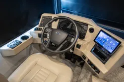 2026 Newmar Bay Star Sport 3225 | Thumbnail Photo 13 of 25