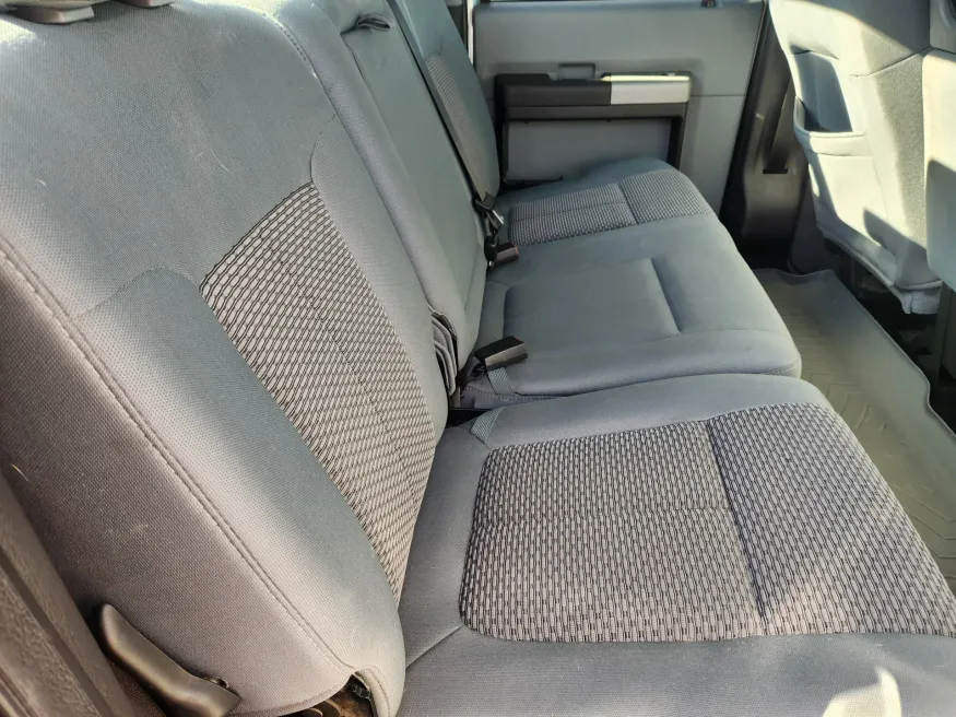 2015 Ford Super Duty F-250 SRW | Photo 14 of 20