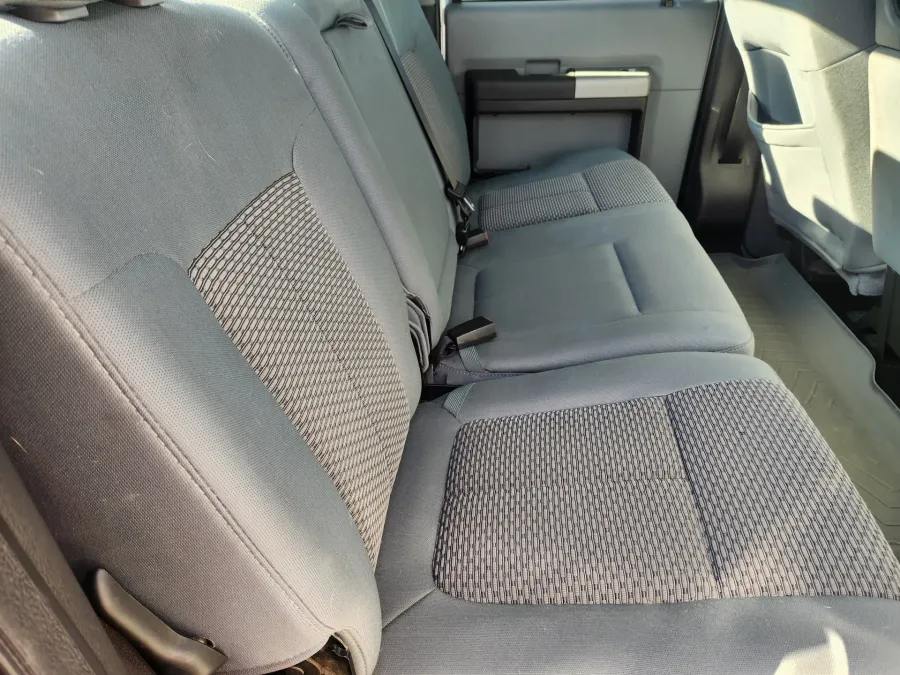 2015 Ford Super Duty F-250 SRW | Photo 14 of 20