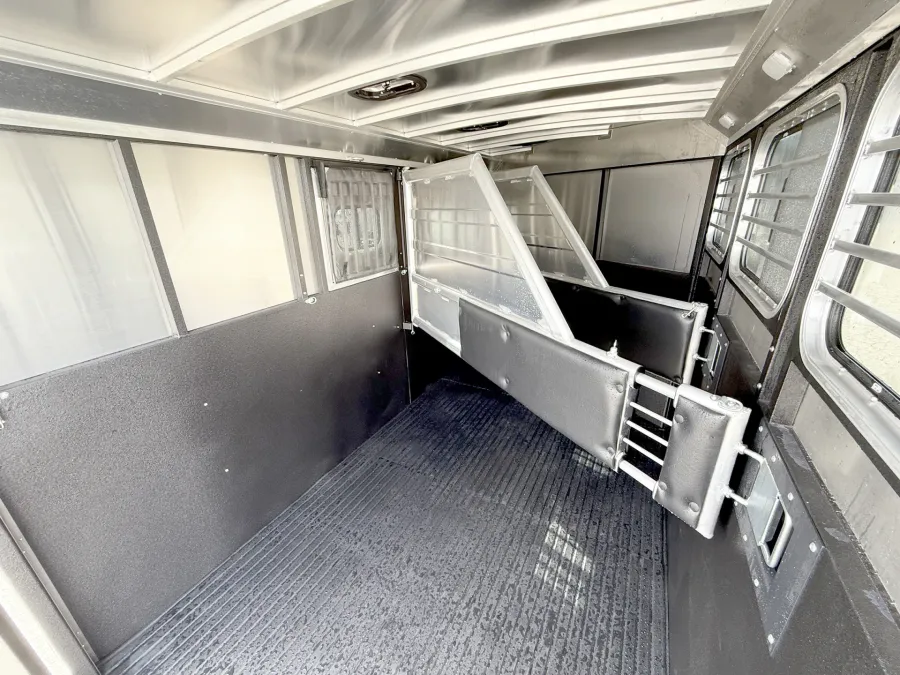 2026 Logan Coach Bullseye 3HBP | Photo 10 of 14