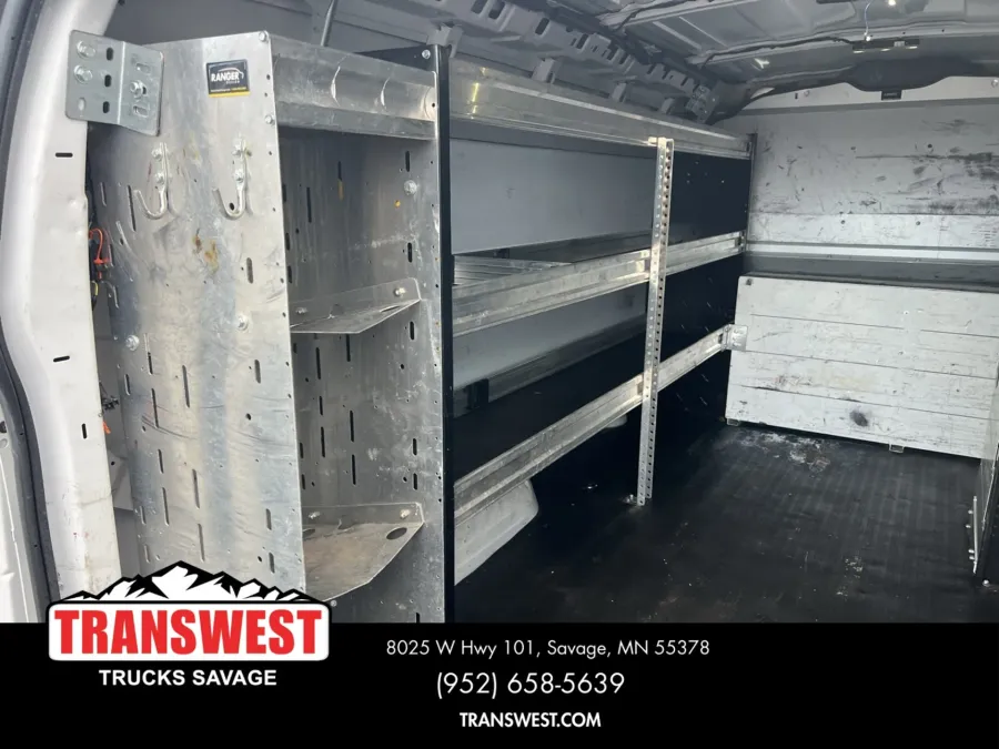 2020 Chevrolet Express 3500 | Photo 8 of 13