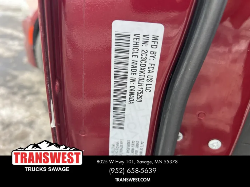 2020 Dodge Charger | Photo 4 of 15