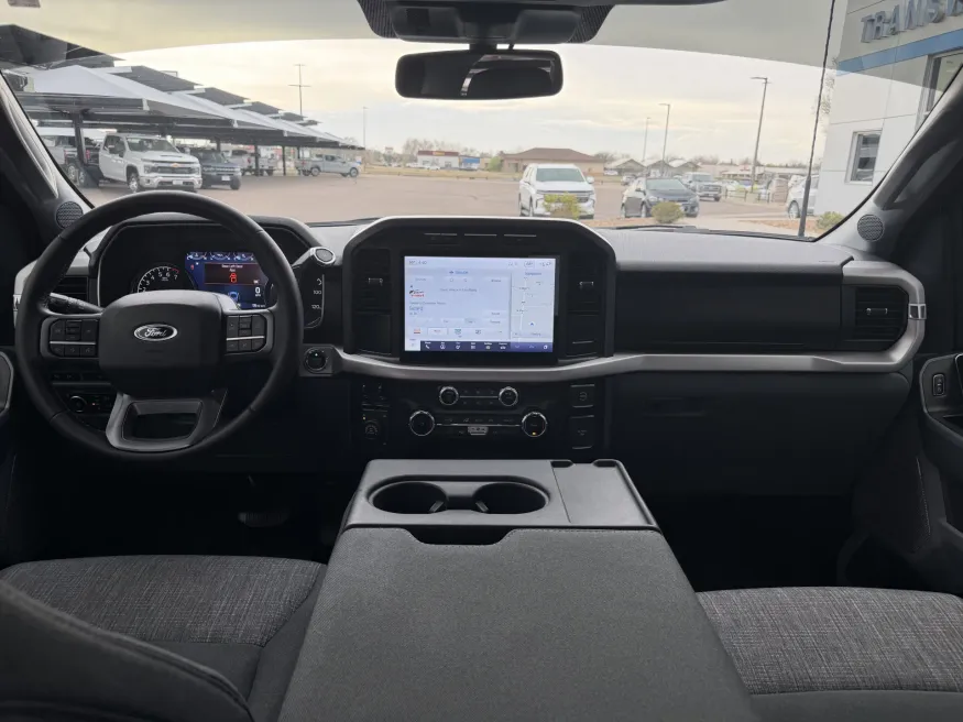 2023 Ford F-150 XL | Photo 9 of 18