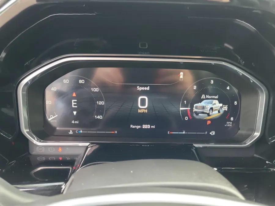 2026 GMC Sierra 1500 Elevation | Photo 10 of 23