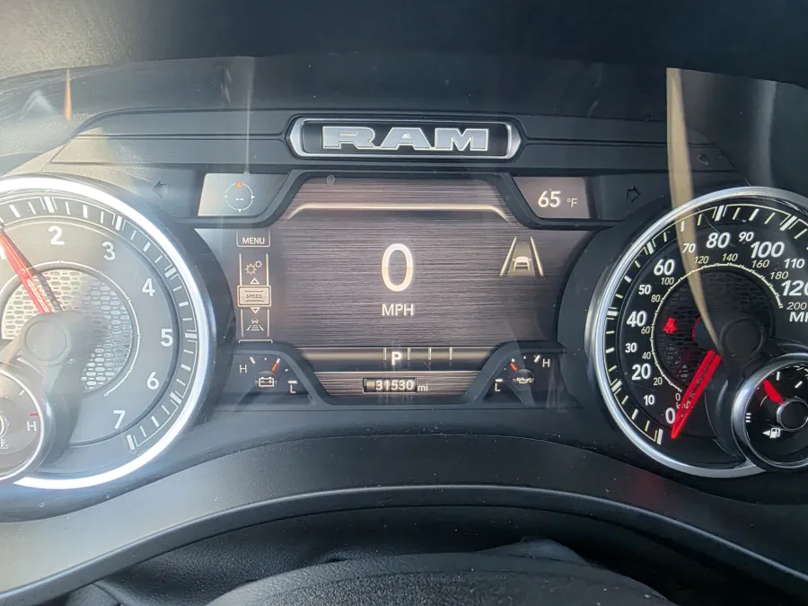 2025 RAM 1500 Big Horn | Photo 26 of 34