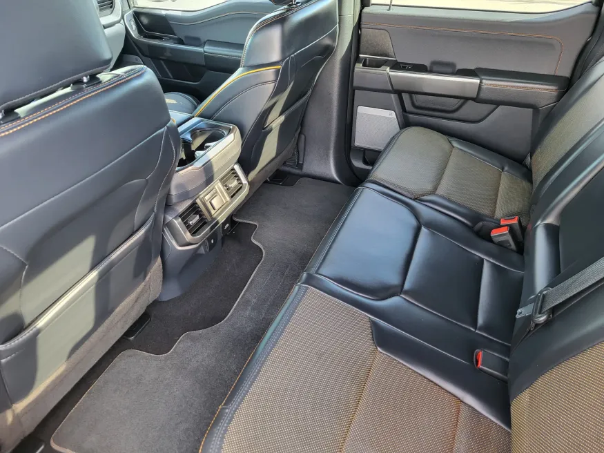 2023 Ford F-150 XL | Photo 23 of 26