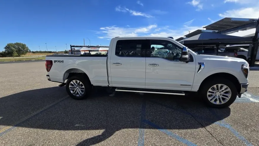 2025 Ford F-150 | Photo 4 of 32