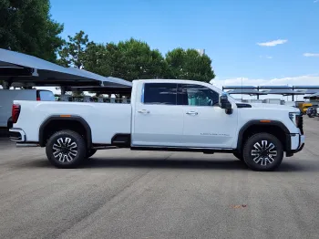 2025 GMC Sierra 2500HD Denali Ultimate