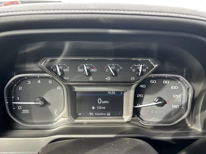 2022 GMC Sierra 2500HD SLE | Photo 18 of 19