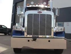 2022 Peterbilt 389 | Thumbnail Photo 5 of 16