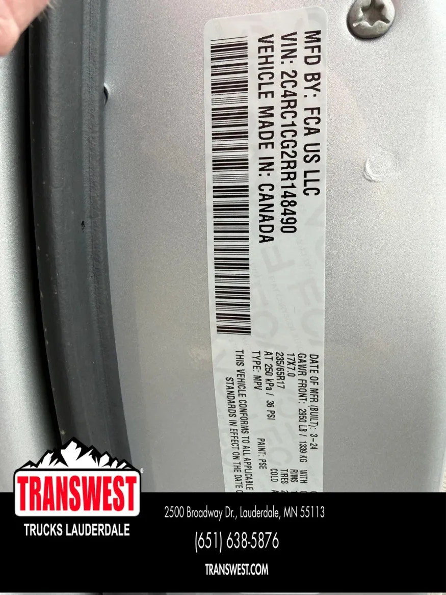 2024 Chrysler Voyager LX | Photo 22 of 23