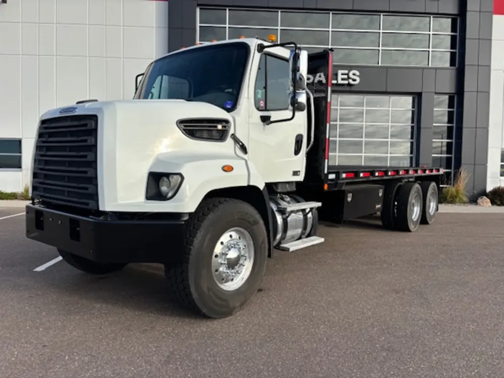 2013 Freightliner 108SD