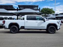 2025 GMC Sierra 2500HD AT4 | Thumbnail Photo 1 of 30