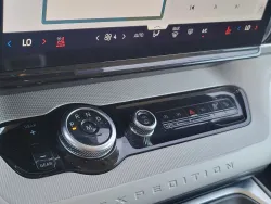 2025 Ford Expedition Max Active | Thumbnail Photo 16 of 27